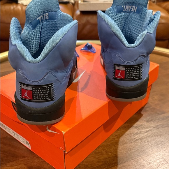 Jordan Air Retro 5 SE Orange Box - Picture 4 of 5